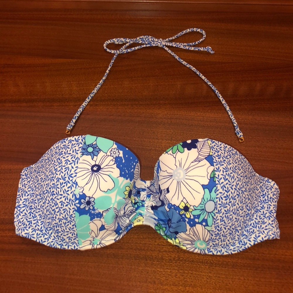 Victoria’s Secret Swim Suit Top